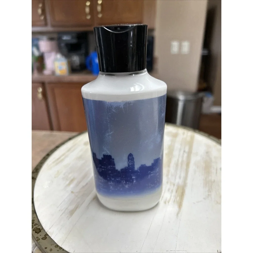 Bath & Body Works Midnight for Men Body Lotion‎  - 8oz